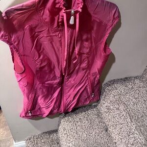 ALO Yoga Fuchsia Zip-Up Vest